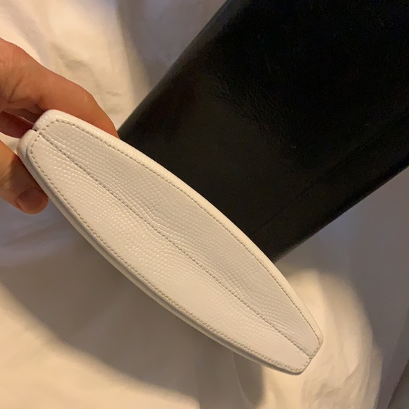 RODO VINTAGE WHITE SILVER ASYMMETRICAL CONVERTIBLE CLUTCH MINAUDIERE - Picture 3 of 7